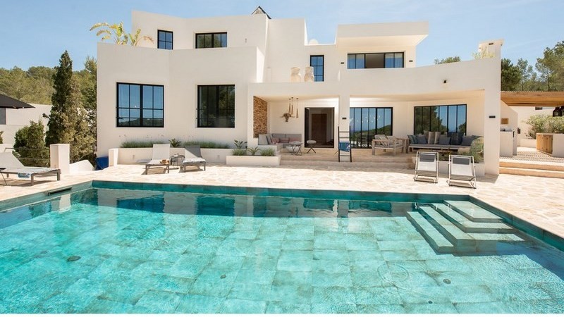 best affordable villas in Ibiza